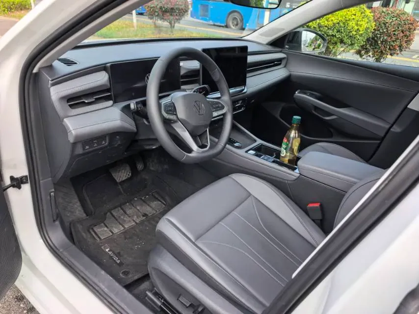 2026 Volkswagen Lavida 1.5T 160HP L4 7DCT,autocango,china used car exporter,china ev exporter,chinese used car exporter,chinese used ev exporter