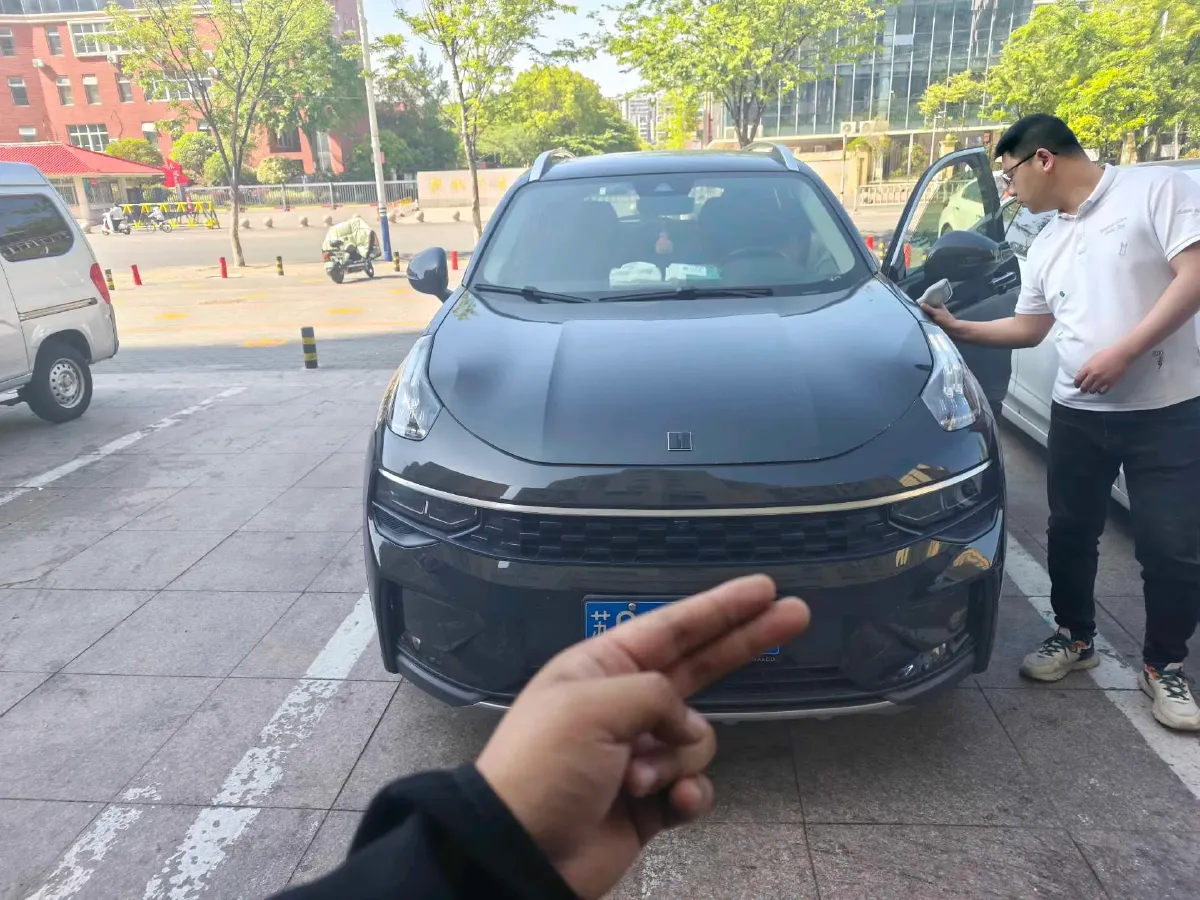 2021 LYNK&CO 01 2.0T 218HP L4 8AT,autocango,china used car exporter,china ev exporter,chinese used car exporter,chinese used ev exporter