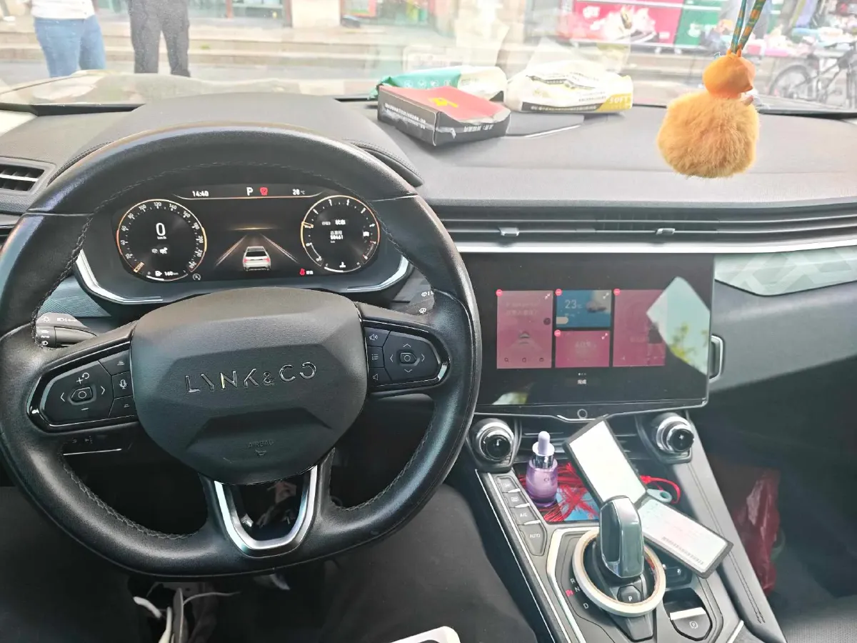 2021 LYNK&CO 01 2.0T 218HP L4 8AT,autocango,china used car exporter,china ev exporter,chinese used car exporter,chinese used ev exporter