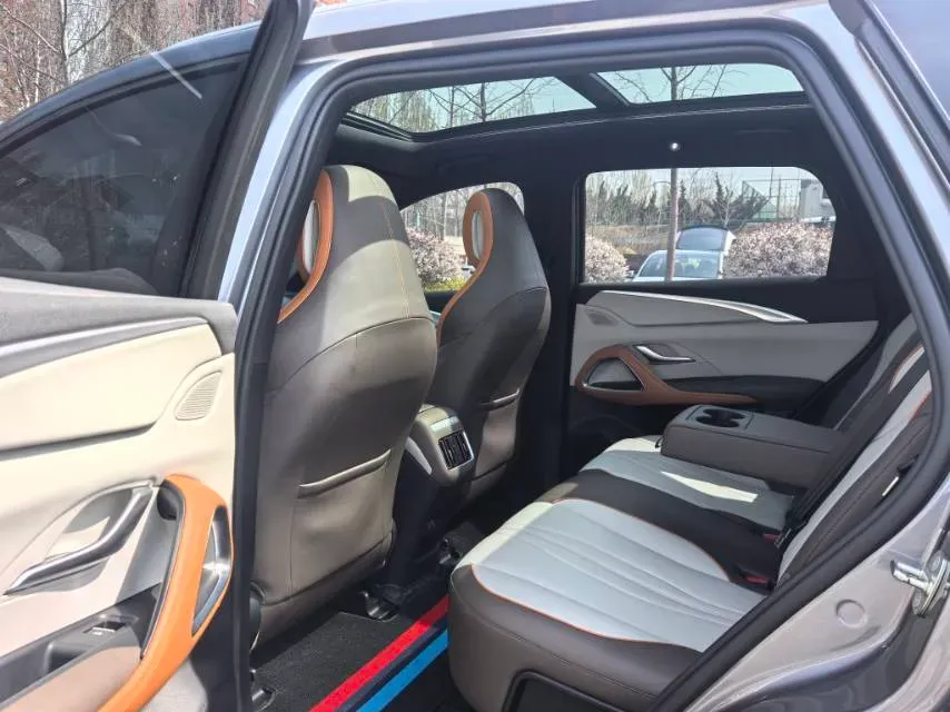 2022 Ruichi Auto EC35 BEV 82HP BEV 36.288KWH,autocango,china used car exporter,china ev exporter,chinese used car exporter,chinese used ev exporter