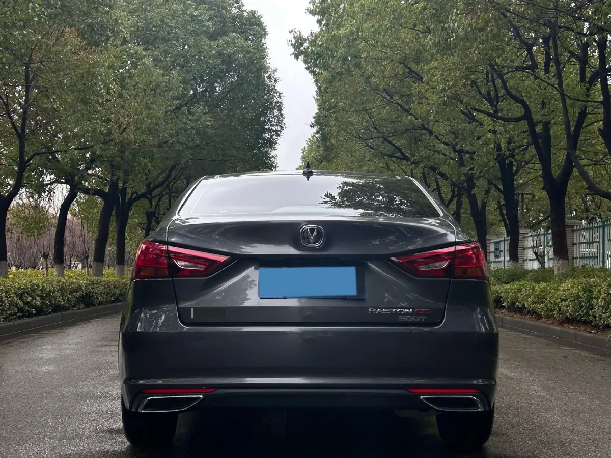 2021 ChangAn Raeton CC 1.5T 180HP L4 7DCT,autocango,china used car exporter,china ev exporter,chinese used car exporter,chinese used ev exporter