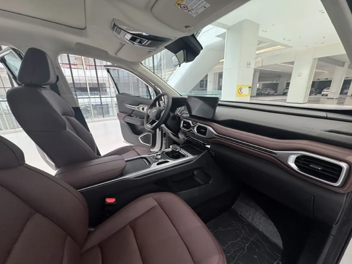 2022 Geely Okavango 1.8T 184HP L4 7DCT,autocango,china used car exporter,china ev exporter,chinese used car exporter,chinese used ev exporter