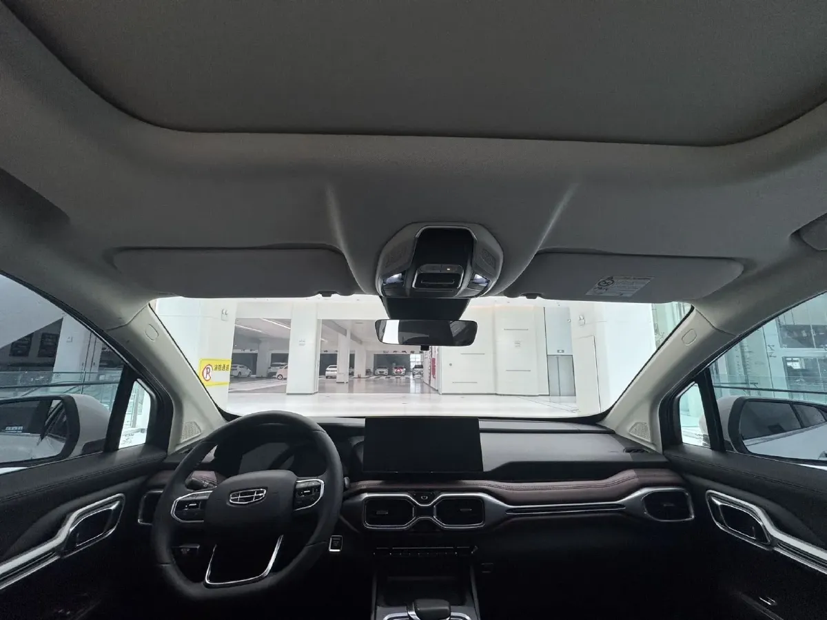 2022 Geely Okavango 1.8T 184HP L4 7DCT,autocango,china used car exporter,china ev exporter,chinese used car exporter,chinese used ev exporter