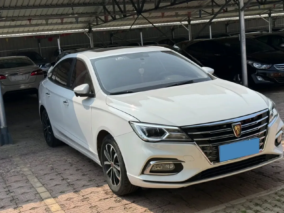 2020 Roewe i5 1.5L 120HP L4 CVT,autocango,china used car exporter,china ev exporter,chinese used car exporter,chinese used ev exporter