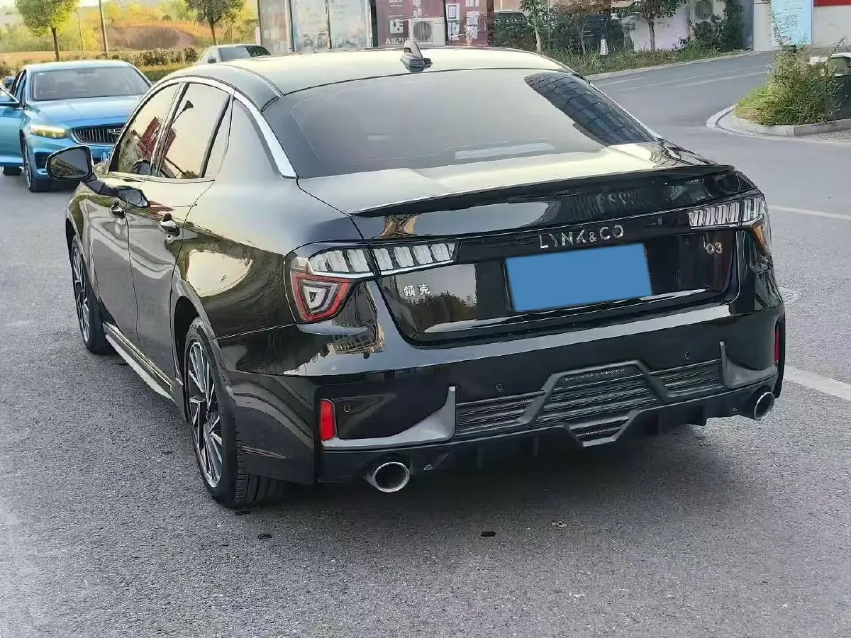 2018 Toyota C-HR 2.0L 171HP L4 CVT,autocango,china used car exporter,china ev exporter,chinese used car exporter,chinese used ev exporter