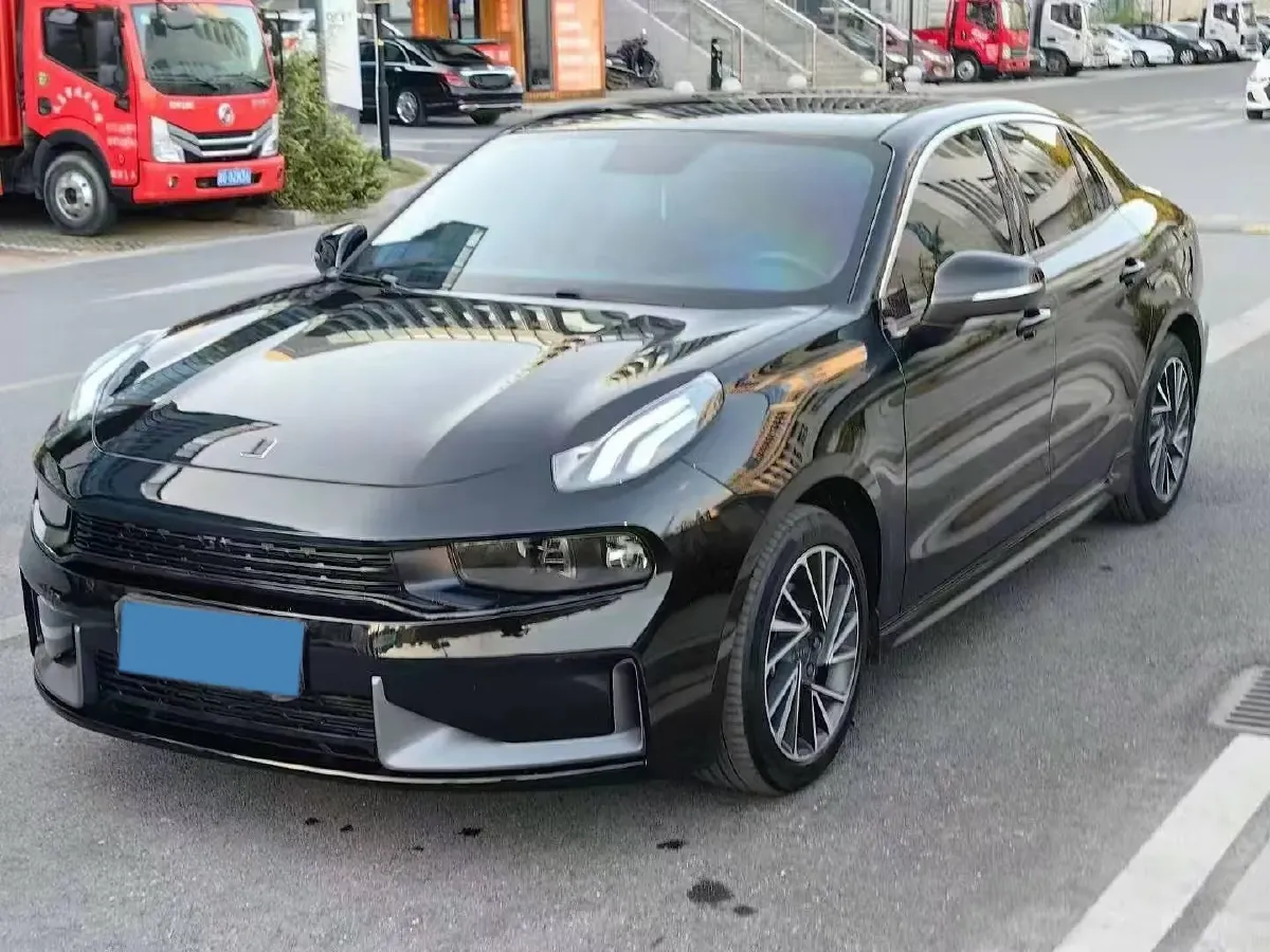 2018 Toyota C-HR 2.0L 171HP L4 CVT,autocango,china used car exporter,china ev exporter,chinese used car exporter,chinese used ev exporter