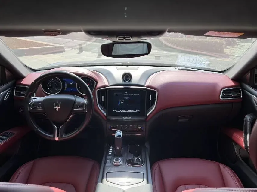 2019 Maserati Ghibli 3.0T 350HP V6 8AT,autocango,china used car exporter,china ev exporter,chinese used car exporter,chinese used ev exporter