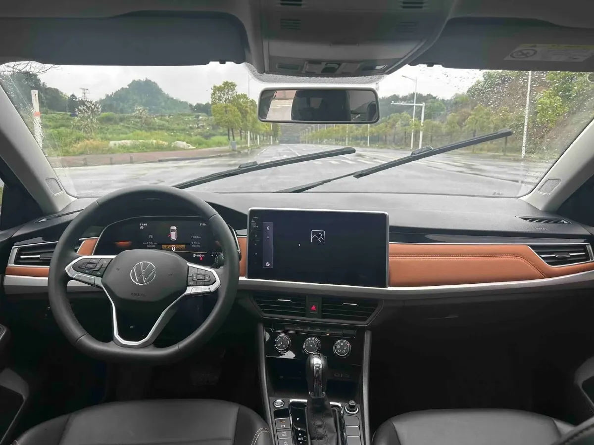 2023 Volkswagen Bora 1.2T 116HP L4 7DCT,autocango,china used car exporter,china ev exporter,chinese used car exporter,chinese used ev exporter