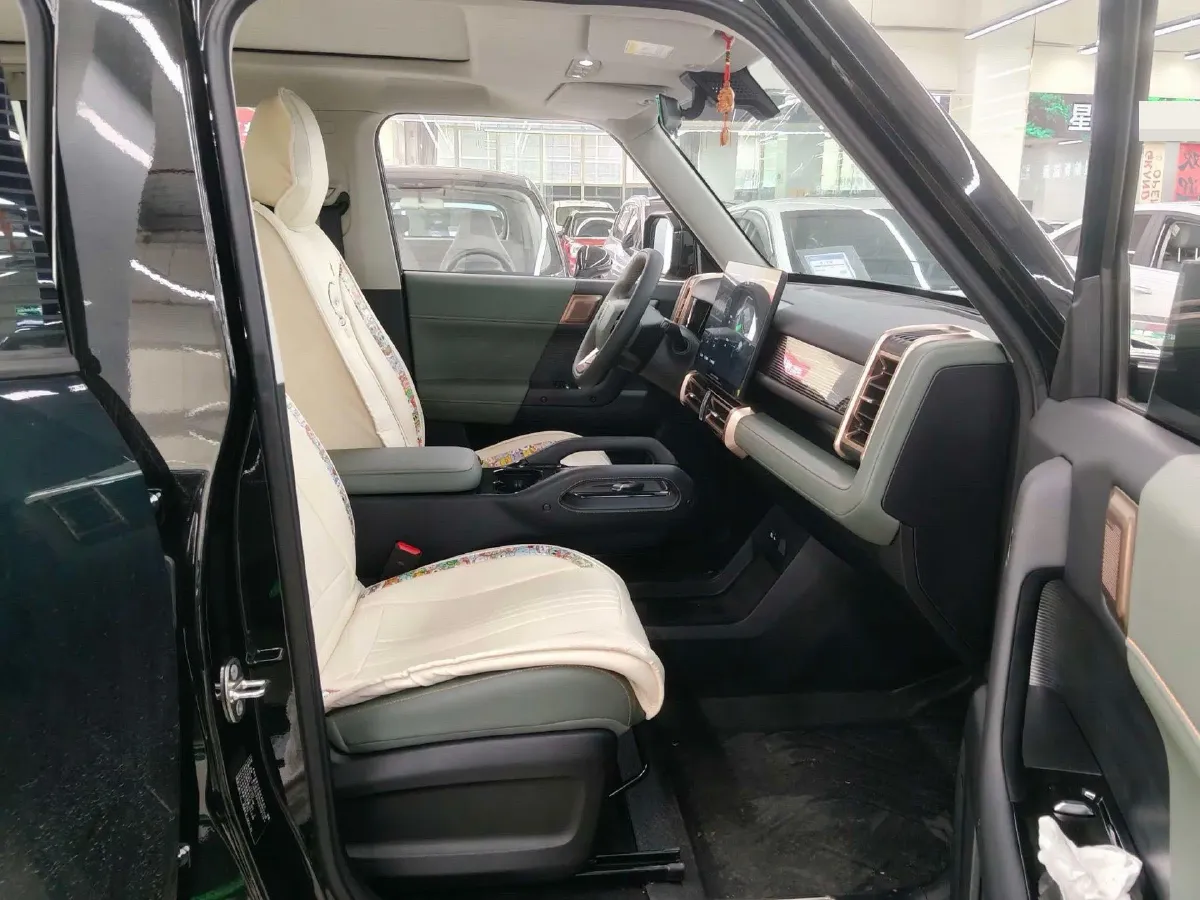 2024 JMC DaDao 2.3T 245HP L4 8AT,autocango,china used car exporter,china ev exporter,chinese used car exporter,chinese used ev exporter