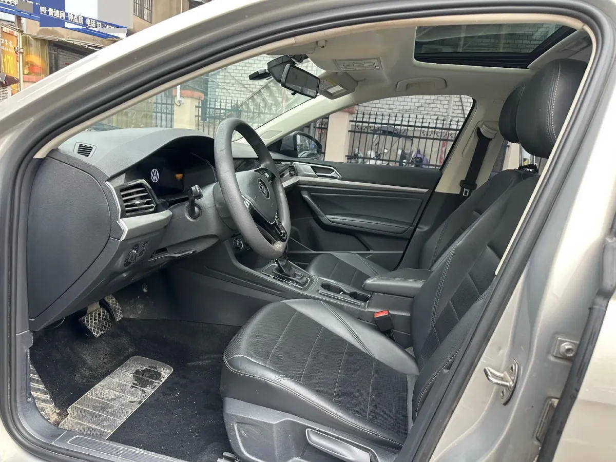 2021 Volkswagen Lavida 1.5L 113HP L4 6AT,autocango,china used car exporter,china ev exporter,chinese used car exporter,chinese used ev exporter