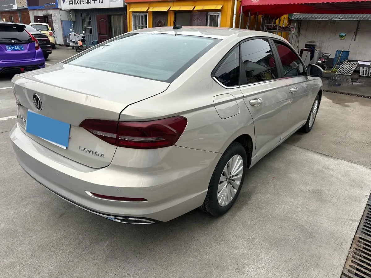 2021 Volkswagen Lavida 1.5L 113HP L4 6AT,autocango,china used car exporter,china ev exporter,chinese used car exporter,chinese used ev exporter