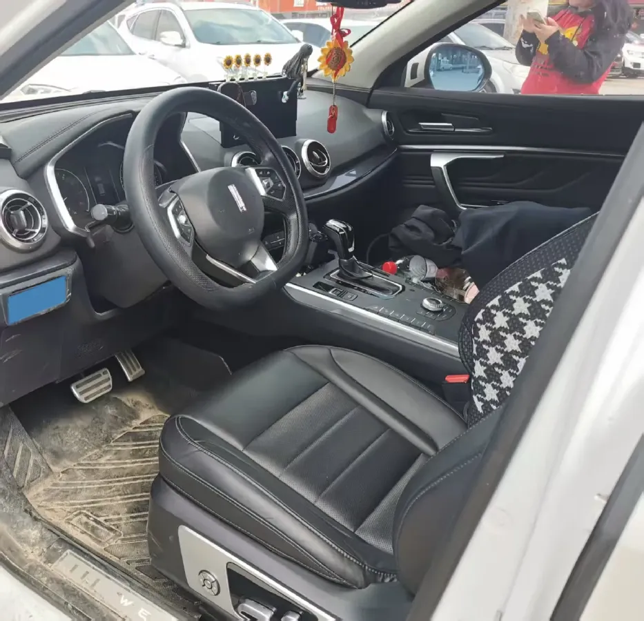 2017 WEY VV5 2.0T 197HP L4 7DCT,autocango,china used car exporter,china ev exporter,chinese used car exporter,chinese used ev exporter