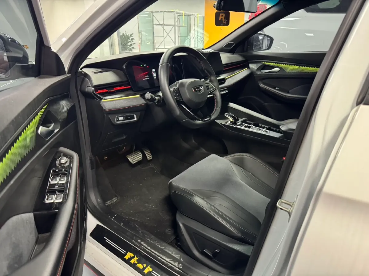 2022 Geely Binray 1.5T 181HP L4 7DCT,autocango,china used car exporter,china ev exporter,chinese used car exporter,chinese used ev exporter