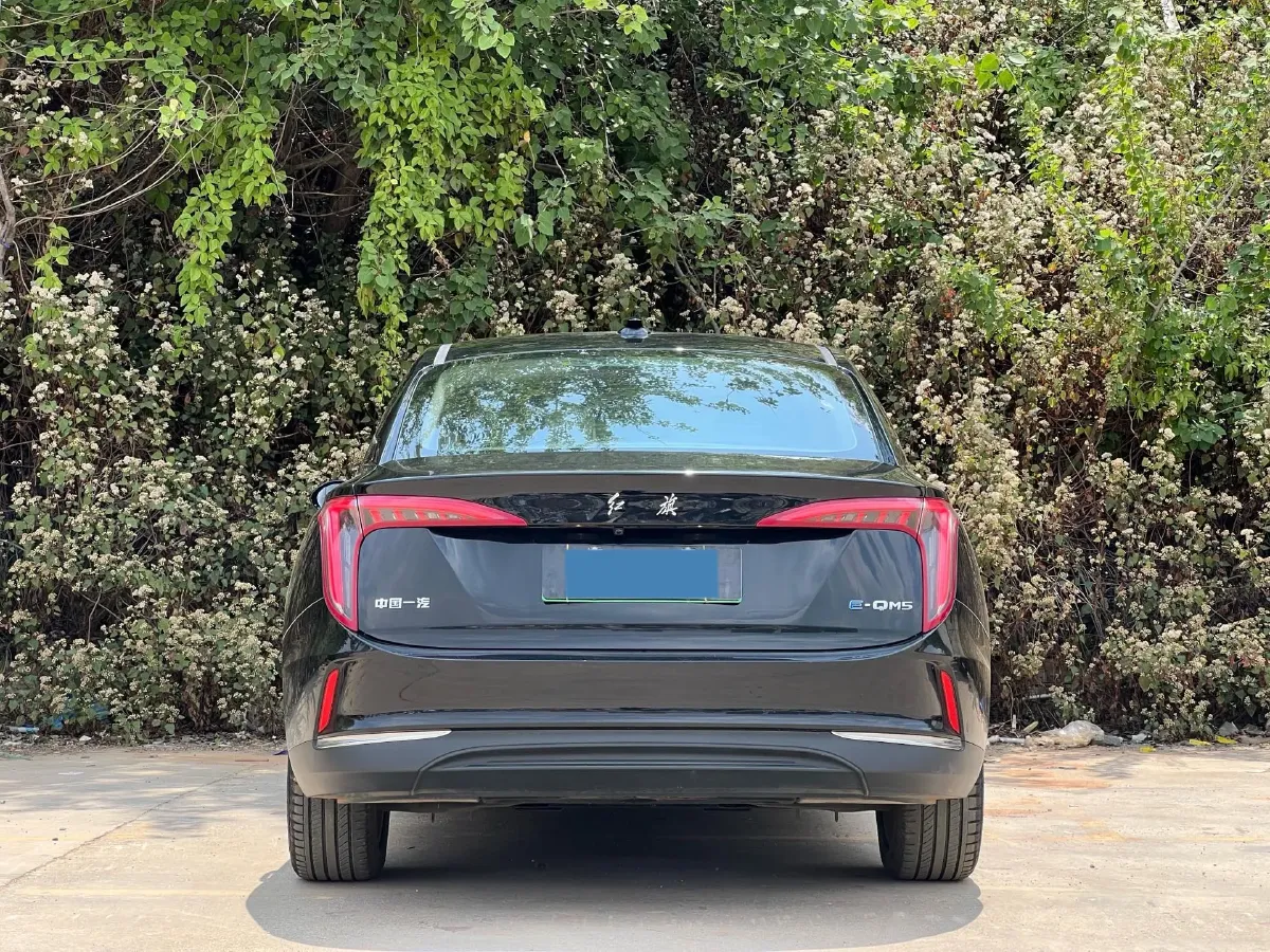 2022 HongQi E-QM5 BEV 54KWH,autocango,china used car exporter,china ev exporter,chinese used car exporter,chinese used ev exporter