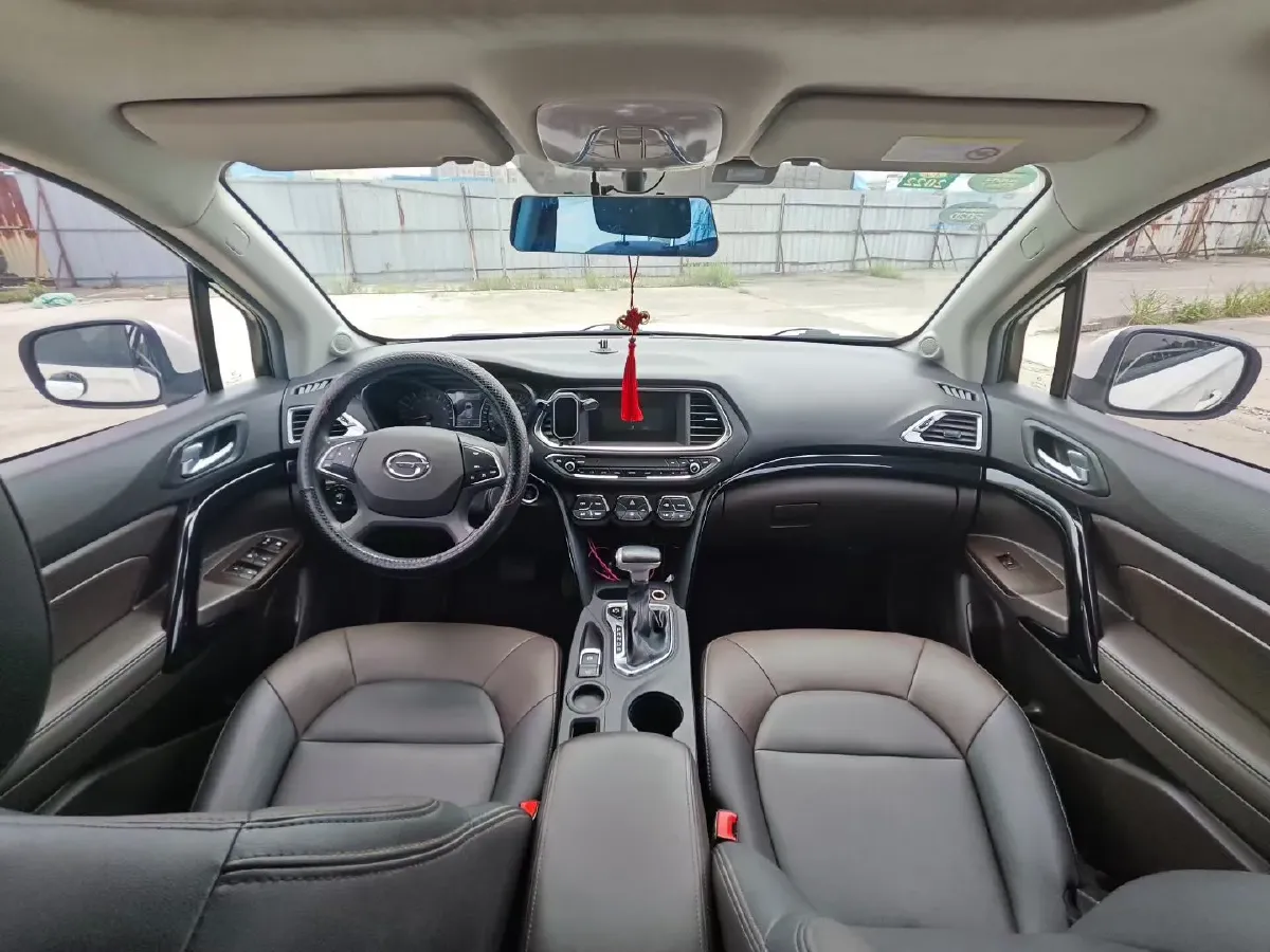 2017 GAC Trumpchi GS4 1.5T 152HP L4 6AT,autocango,china used car exporter,china ev exporter,chinese used car exporter,chinese used ev exporter