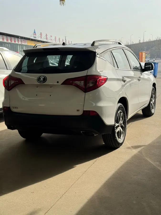 2017 BYD Song 1.5T 154HP L4 6MT,autocango,china used car exporter,china ev exporter,chinese used car exporter,chinese used ev exporter