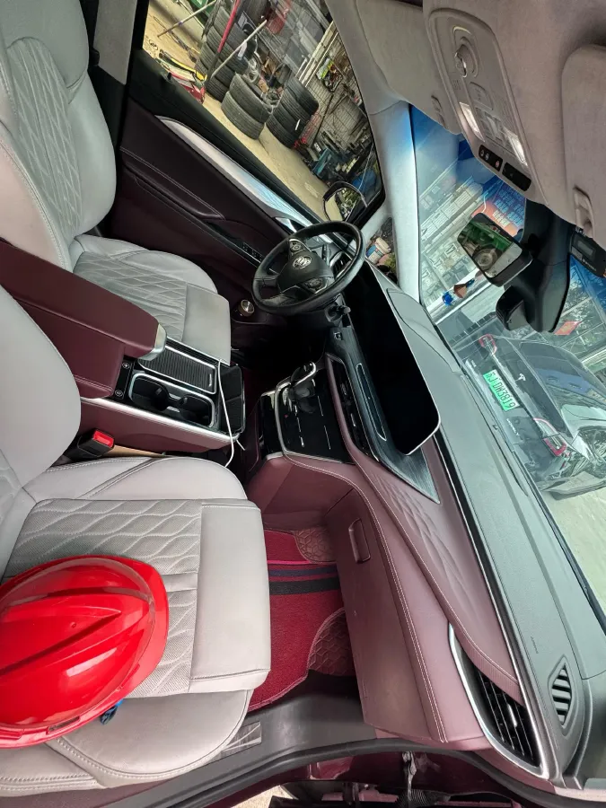 2023 Buick Century 2.0T 237HP L4 9AT,autocango,china used car exporter,china ev exporter,chinese used car exporter,chinese used ev exporter