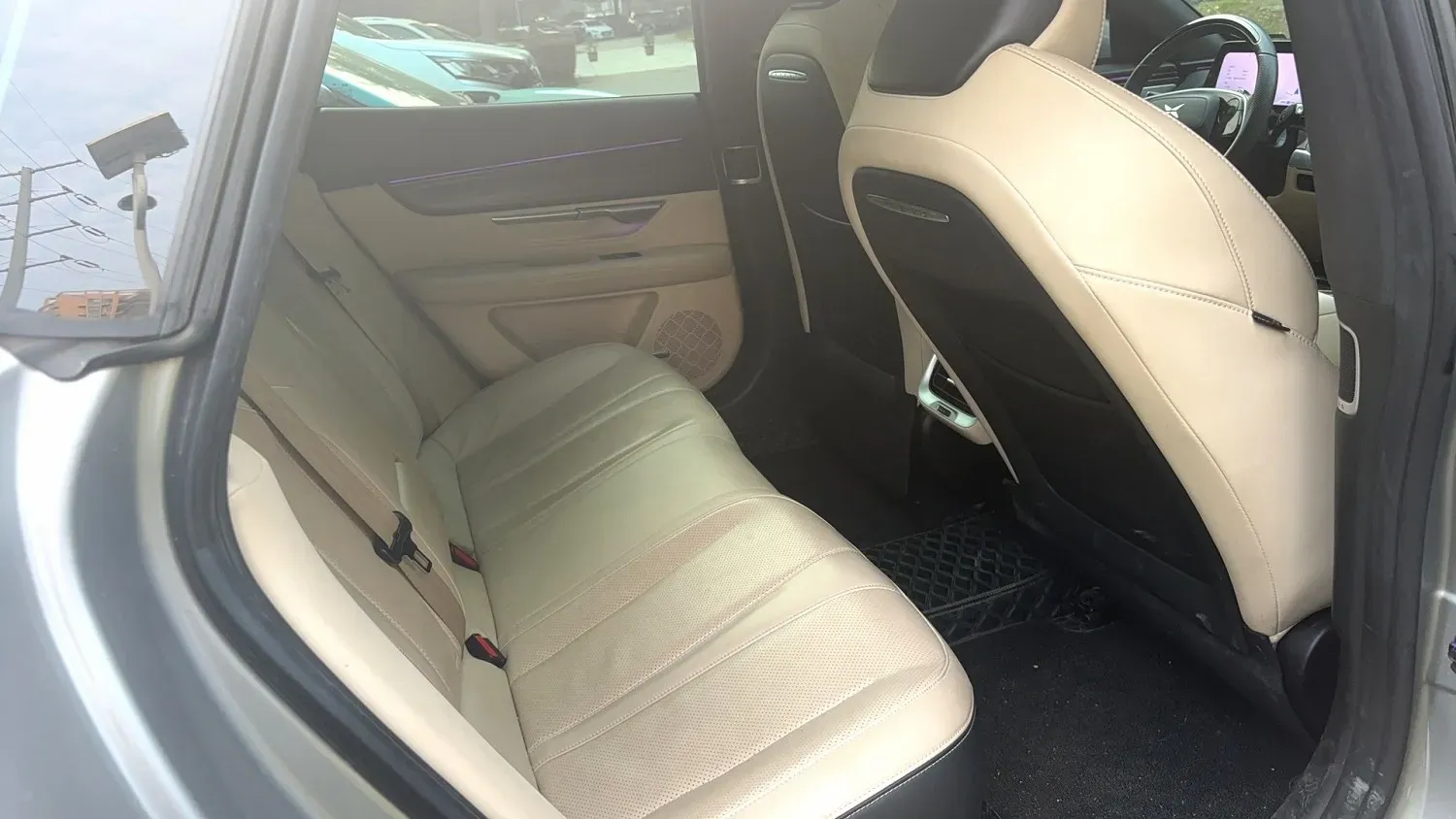 2020 Xpeng P7 BEV 70.8KWH,autocango,china used car exporter,china ev exporter,chinese used car exporter,chinese used ev exporter