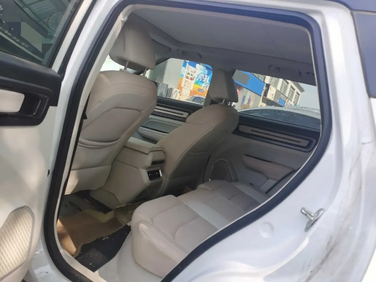 2023 Geely ICON 1.5T 181HP L4 7DCT,autocango,china used car exporter,china ev exporter,chinese used car exporter,chinese used ev exporter