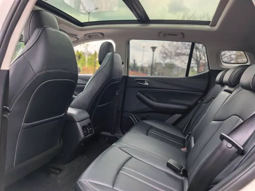 2022 GAC Trumpchi GS4 1.5T 169HP L4 6AT,autocango,china used car exporter,china ev exporter,chinese used car exporter,chinese used ev exporter