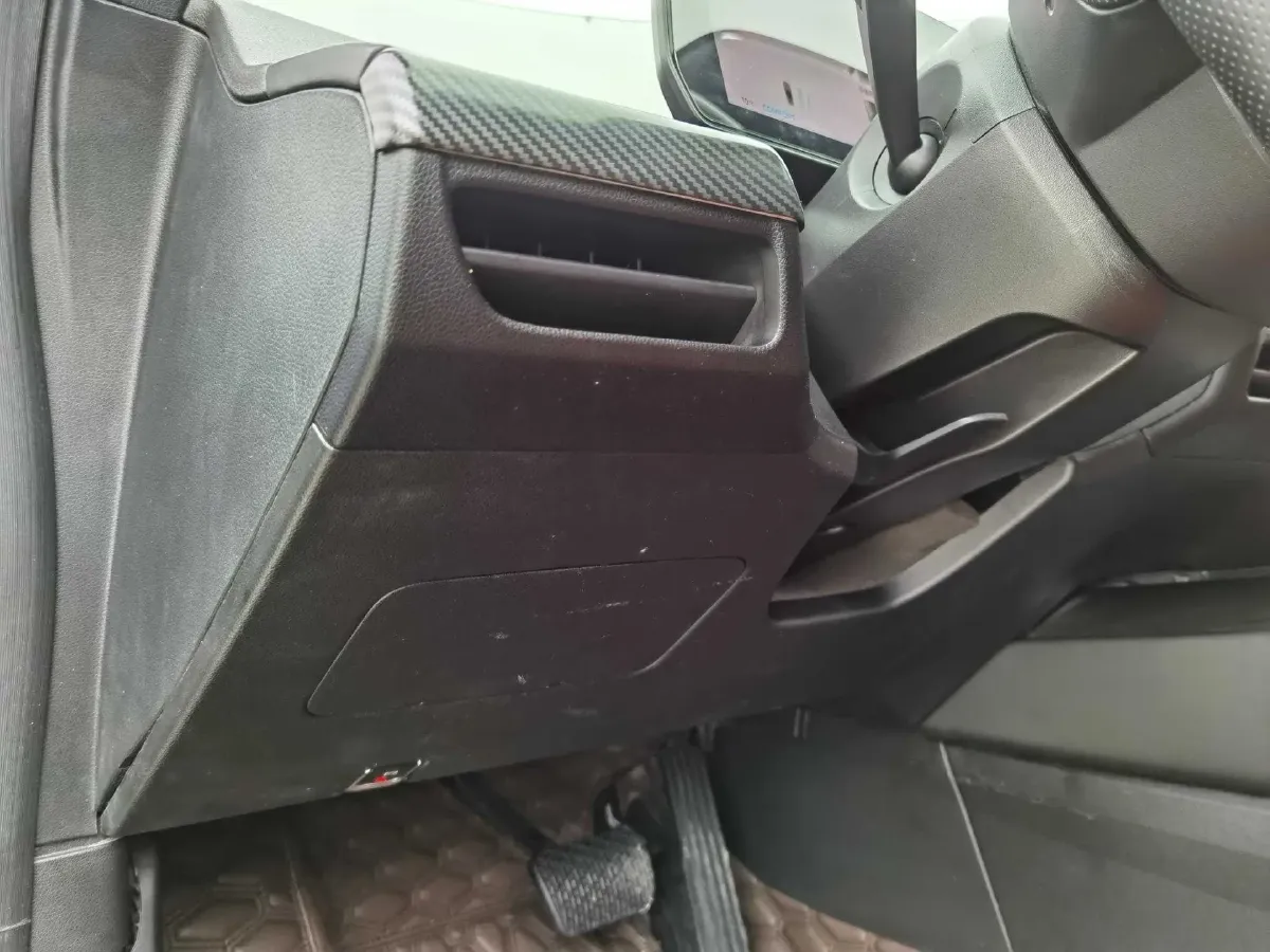 2020 Buick EnvisionS 2.0T 237HP L4 9AT,autocango,china used car exporter,china ev exporter,chinese used car exporter,chinese used ev exporter