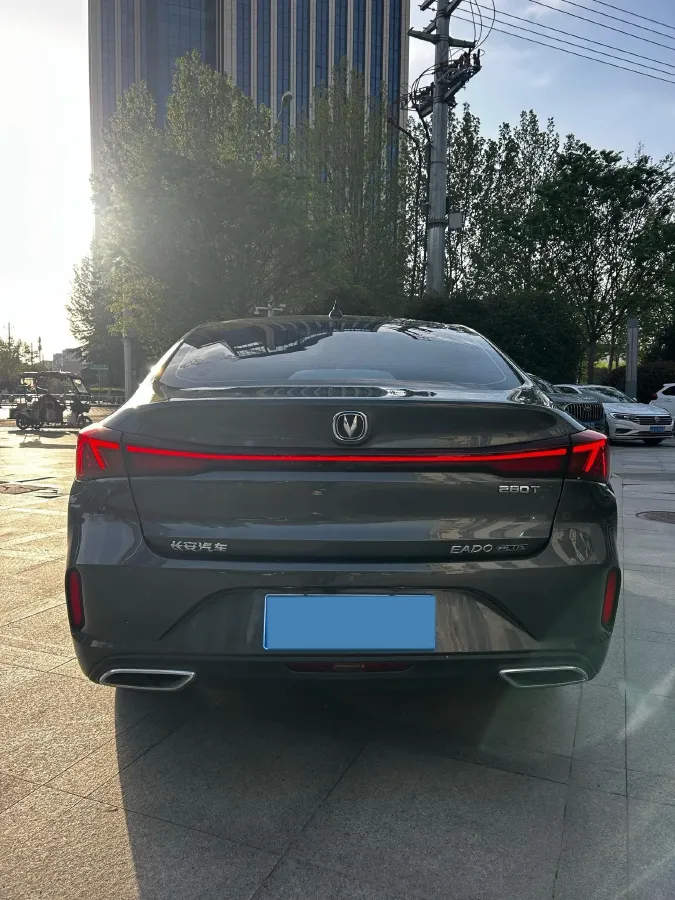 2023 ChangAn Eado 1.4T 160HP L4 7DCT,autocango,china used car exporter,china ev exporter,chinese used car exporter,chinese used ev exporter