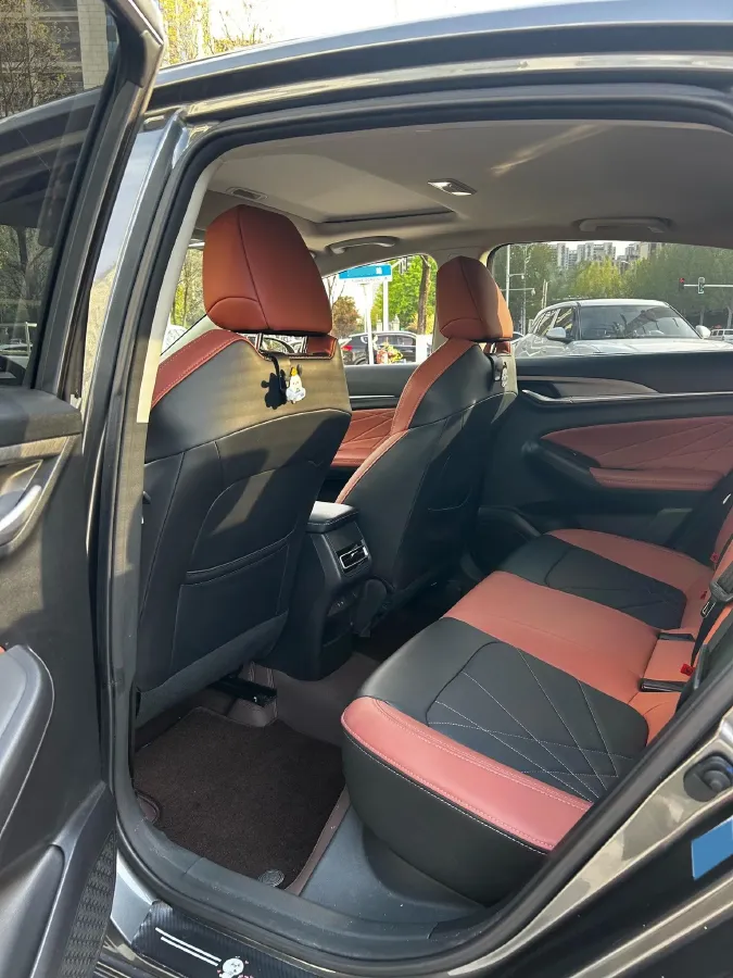 2023 ChangAn Eado 1.4T 160HP L4 7DCT,autocango,china used car exporter,china ev exporter,chinese used car exporter,chinese used ev exporter