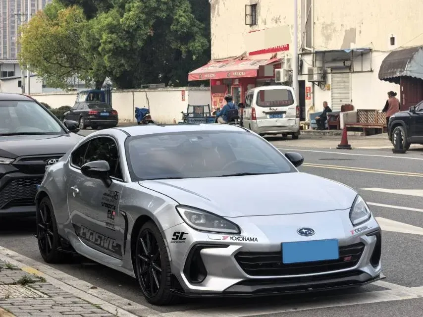 2024 Subaru Outback 2.5L 169HP H4 CVT,autocango,china used car exporter,china ev exporter,chinese used car exporter,chinese used ev exporter