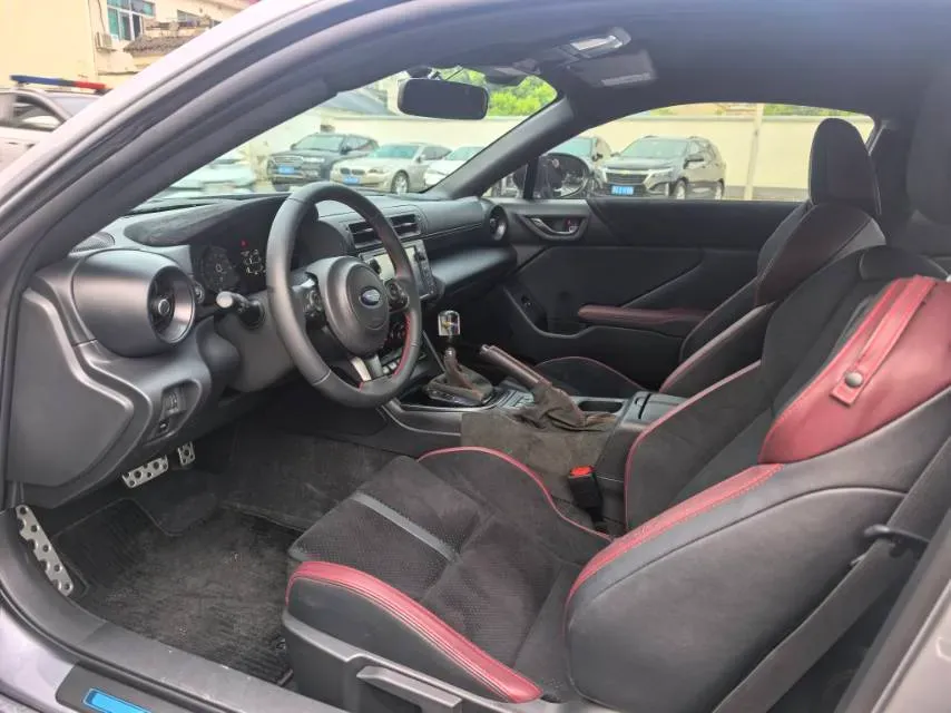 2024 Subaru Outback 2.5L 169HP H4 CVT,autocango,china used car exporter,china ev exporter,chinese used car exporter,chinese used ev exporter