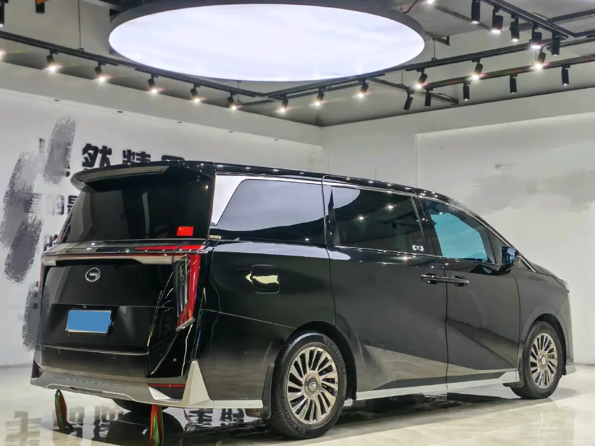 2023 GAC Trumpchi M8 2.0T 252HP L4 8AT,autocango,china used car exporter,china ev exporter,chinese used car exporter,chinese used ev exporter