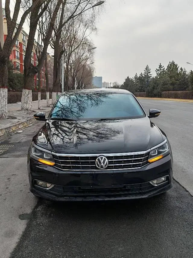 2017 Volkswagen Passat 1.8T 180HP L4 7DCT,autocango,china used car exporter,china ev exporter,chinese used car exporter,chinese used ev exporter