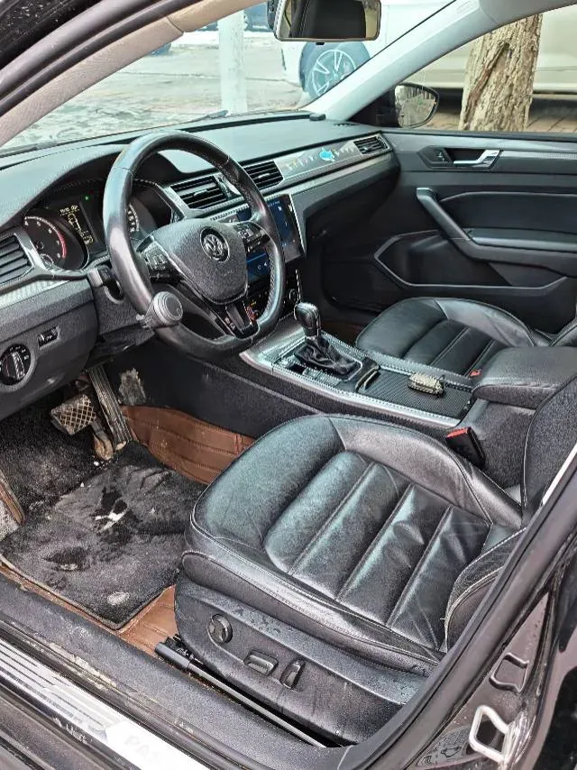 2017 Volkswagen Passat 1.8T 180HP L4 7DCT,autocango,china used car exporter,china ev exporter,chinese used car exporter,chinese used ev exporter