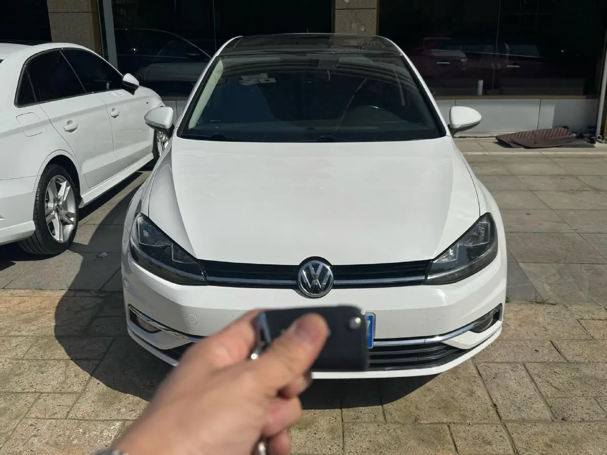 2020 Volkswagen Golf 1.4T 150HP L4 7DCT,autocango,china used car exporter,china ev exporter,chinese used car exporter,chinese used ev exporter