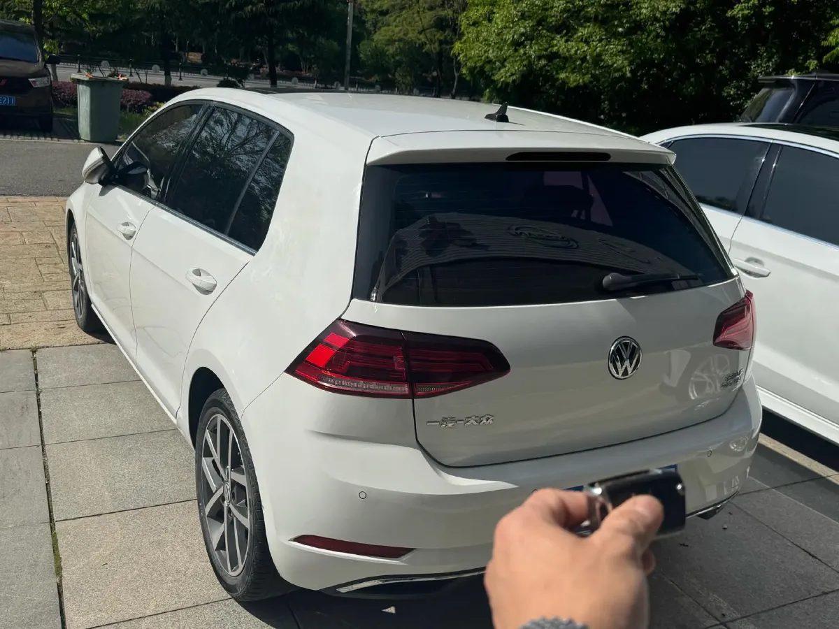 2020 Volkswagen Golf 1.4T 150HP L4 7DCT,autocango,china used car exporter,china ev exporter,chinese used car exporter,chinese used ev exporter