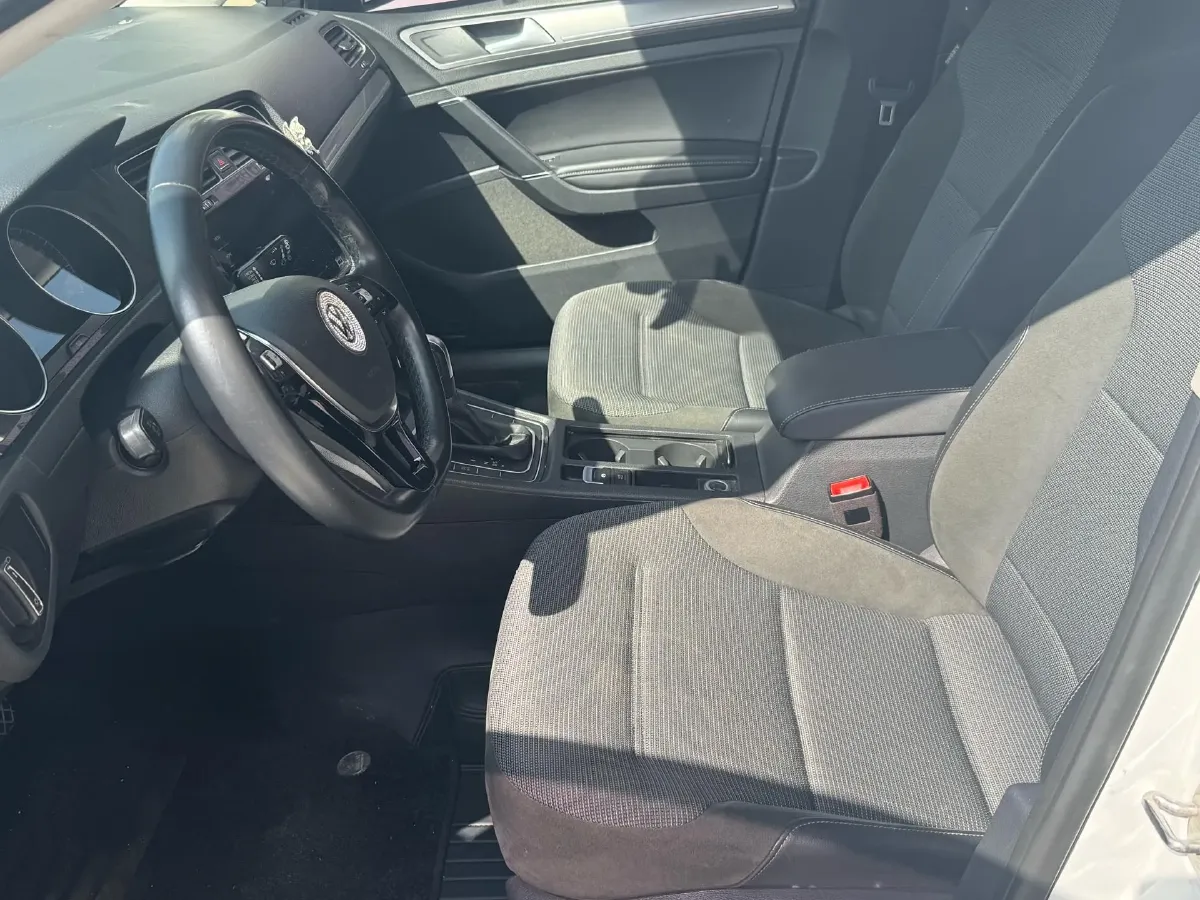 2020 Volkswagen Golf 1.4T 150HP L4 7DCT,autocango,china used car exporter,china ev exporter,chinese used car exporter,chinese used ev exporter