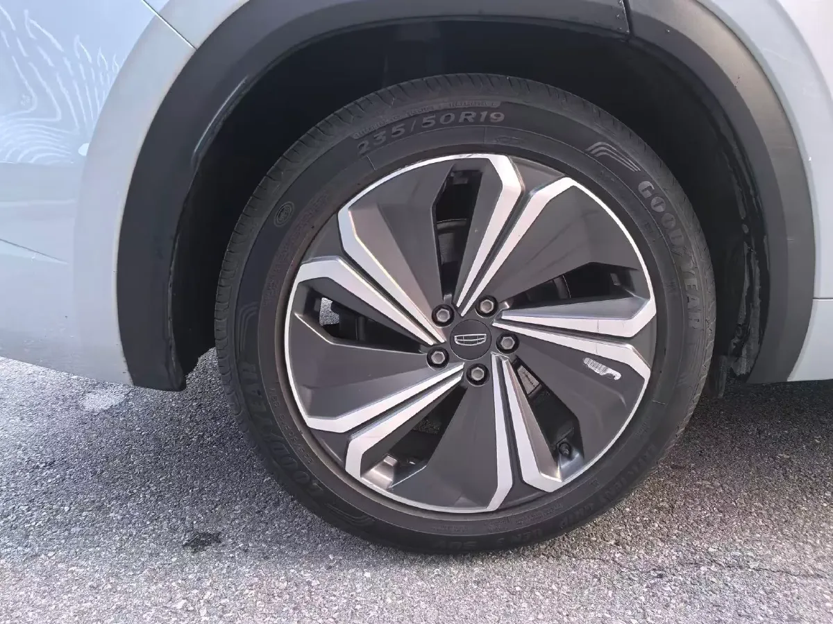 2022 Geely Monjaro 1.5T 150HP L3 3DHT Hybrid,autocango,china used car exporter,china ev exporter,chinese used car exporter,chinese used ev exporter