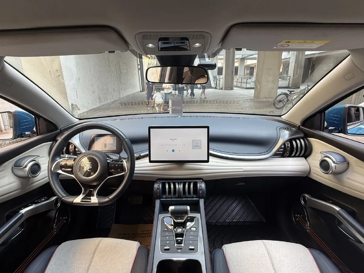 2022 Hycan Z03 BEV 64.23KWH,autocango,china used car exporter,china ev exporter,chinese used car exporter,chinese used ev exporter