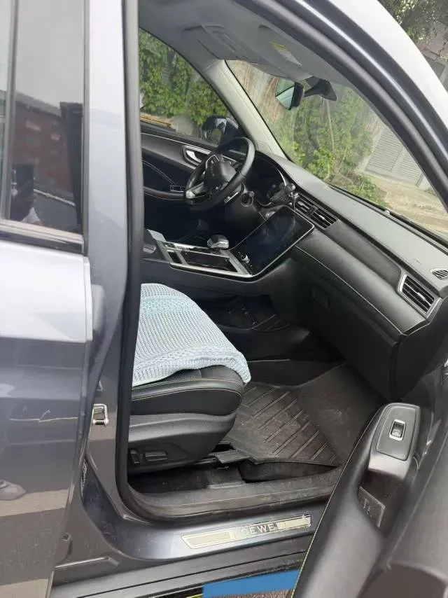 2020 Roewe RX5 1.5T 169HP L4 AMT PHEV 11.1KWH,autocango,china used car exporter,china ev exporter,chinese used car exporter,chinese used ev exporter