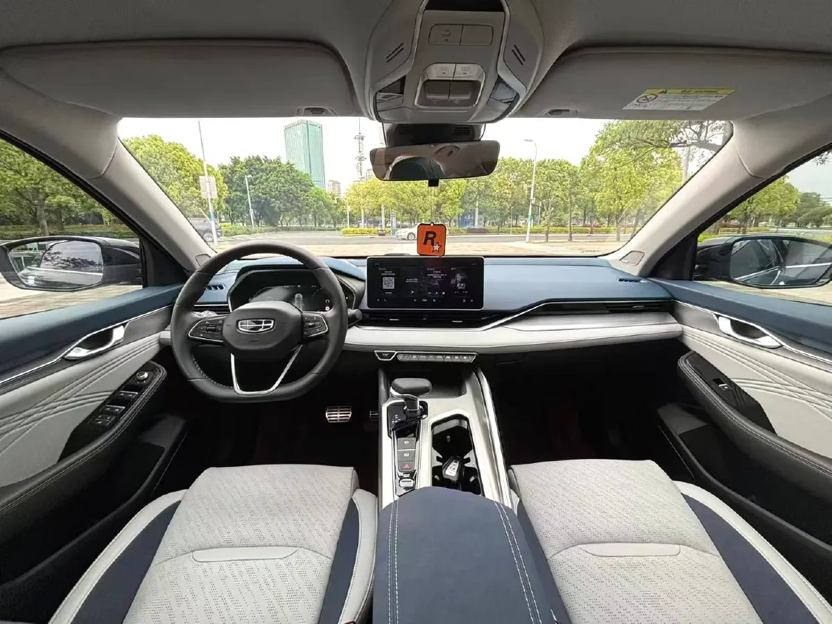 2021 Geely Preface 2.0T 190HP L4 7DCT,autocango,china used car exporter,china ev exporter,chinese used car exporter,chinese used ev exporter