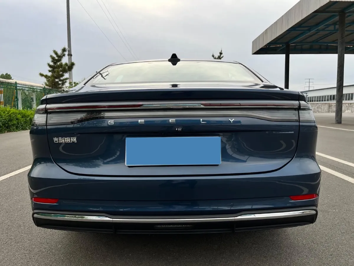 2025 Geely Galaxy A7 1.5L 112HP L4 1DHT PHEV,autocango,china used car exporter,china ev exporter,chinese used car exporter,chinese used ev exporter