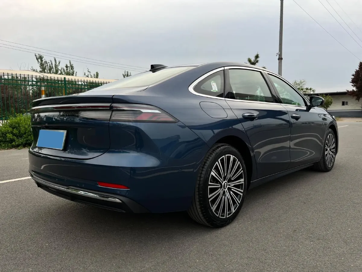 2025 Geely Galaxy A7 1.5L 112HP L4 1DHT PHEV,autocango,china used car exporter,china ev exporter,chinese used car exporter,chinese used ev exporter