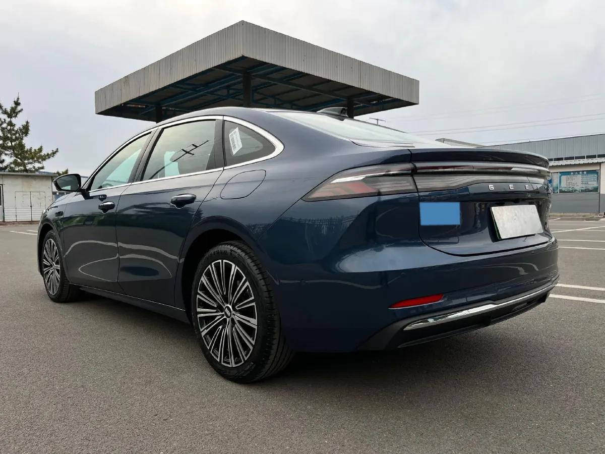 2025 Geely Galaxy A7 1.5L 112HP L4 1DHT PHEV,autocango,china used car exporter,china ev exporter,chinese used car exporter,chinese used ev exporter