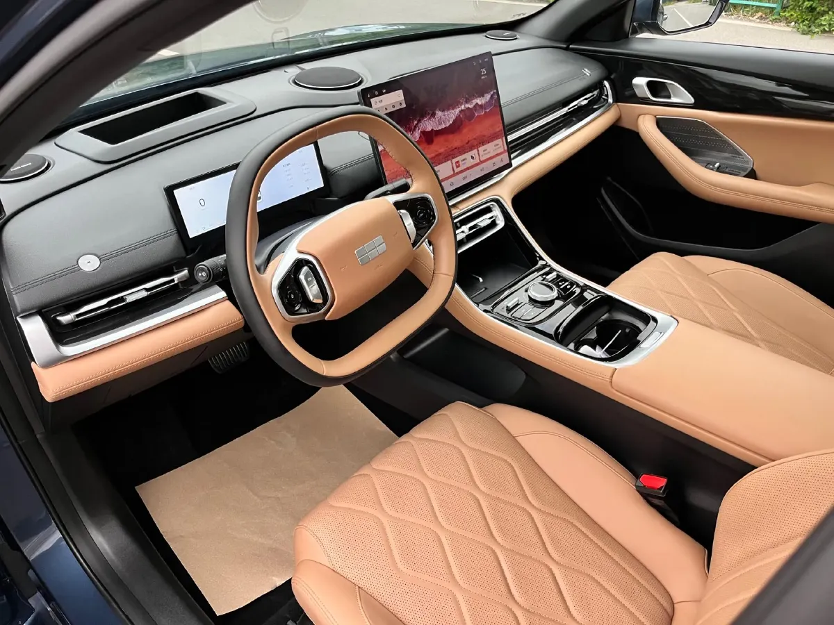 2025 Geely Galaxy A7 1.5L 112HP L4 1DHT PHEV,autocango,china used car exporter,china ev exporter,chinese used car exporter,chinese used ev exporter