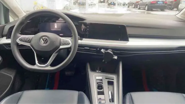 2021 Volkswagen Golf 1.2T 116HP L4 7DCT,autocango,china used car exporter,china ev exporter,chinese used car exporter,chinese used ev exporter