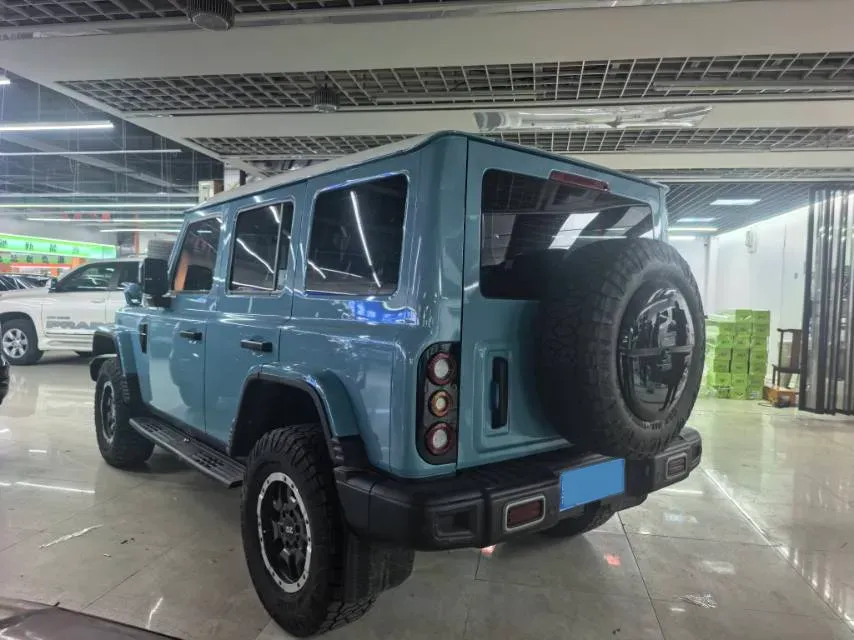 2025 212 212 T01 2.0T 252HP L4 8AT,autocango,china used car exporter,china ev exporter,chinese used car exporter,chinese used ev exporter