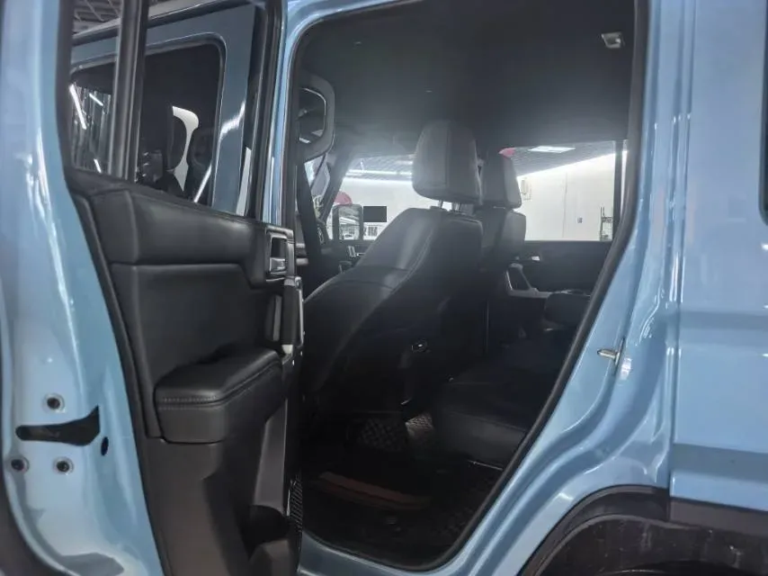 2025 212 212 T01 2.0T 252HP L4 8AT,autocango,china used car exporter,china ev exporter,chinese used car exporter,chinese used ev exporter