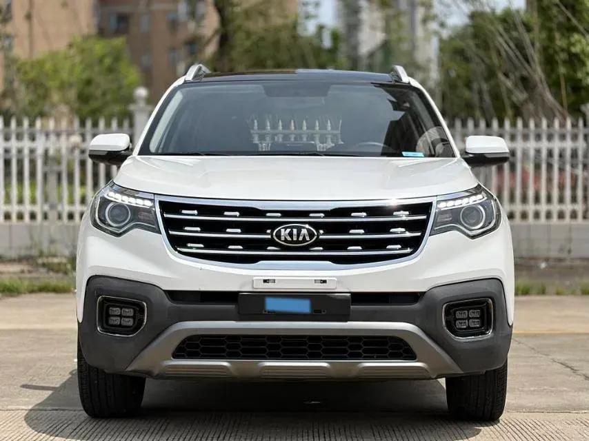 2018 Kia Sportage R 2.0L 160HP L4 6AT,autocango,china used car exporter,china ev exporter,chinese used car exporter,chinese used ev exporter
