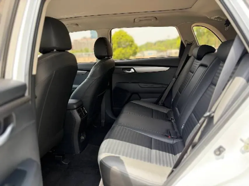 2018 Kia Sportage R 2.0L 160HP L4 6AT,autocango,china used car exporter,china ev exporter,chinese used car exporter,chinese used ev exporter