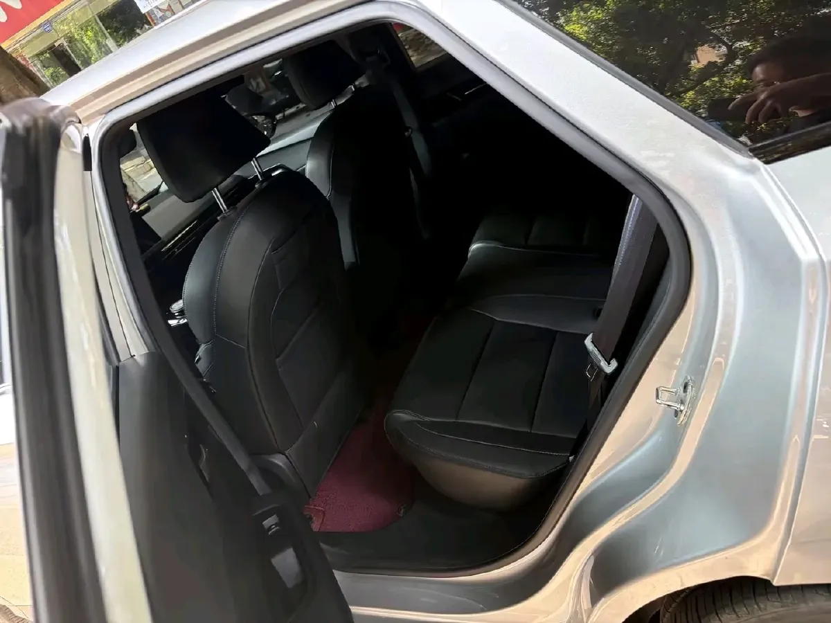 2023 MG MG4 BEV 49KWH,autocango,china used car exporter,china ev exporter,chinese used car exporter,chinese used ev exporter