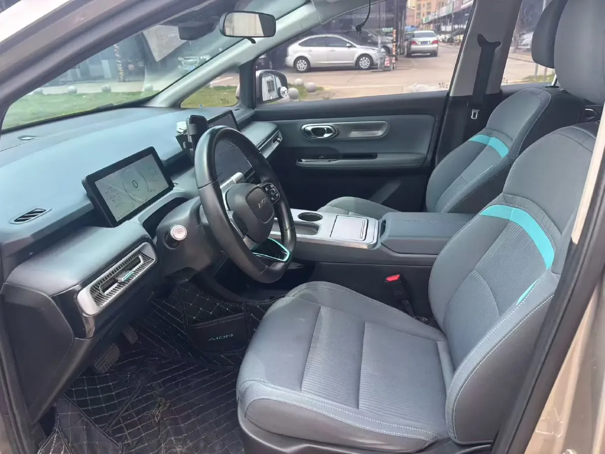 2022 Geely Okavango 1.8T 184HP L4 7DCT,autocango,china used car exporter,china ev exporter,chinese used car exporter,chinese used ev exporter